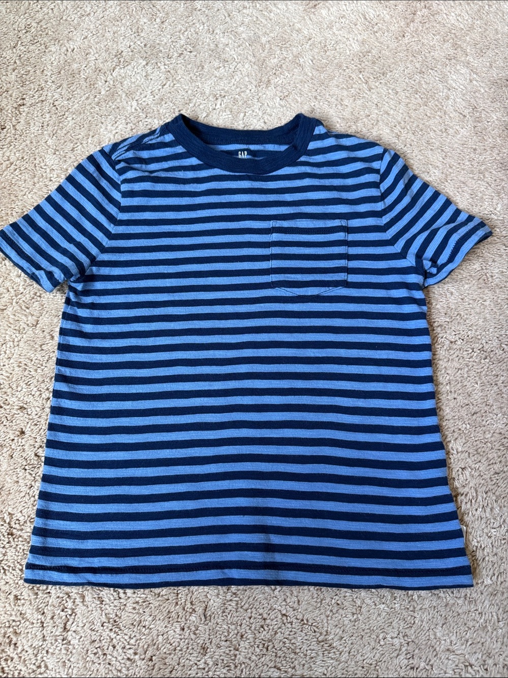 GAP Boys Blue & Navy Striped Short Sleeve Pocket Tee Shirt size 6